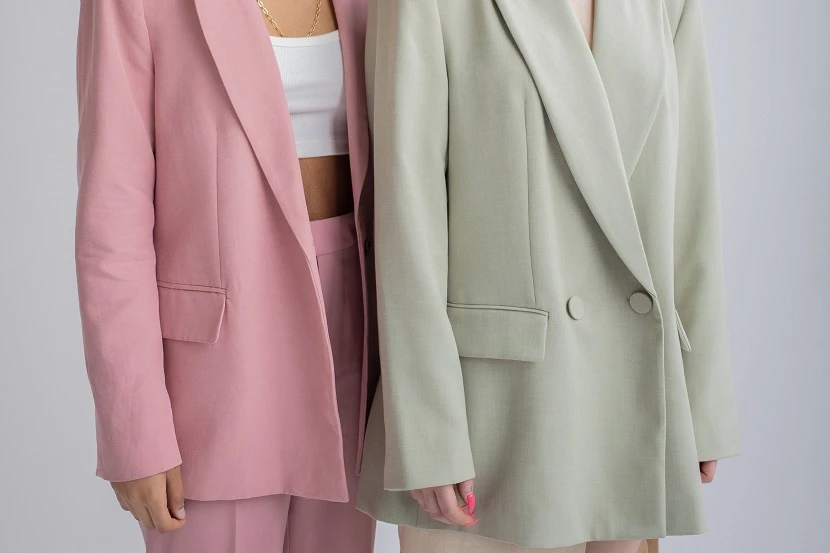 Women' Clothes